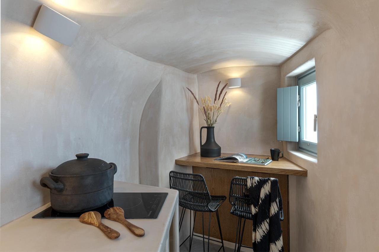 The Exotic Cave Suite Oía Exteriör bild